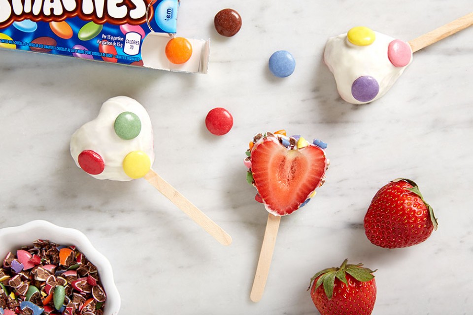 Recette de sucettes en forme de cœurs aux fraises SMARTIES (250 g)