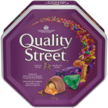 Boîte de fête de qualité STREET, 725 grammes. Assortiment de caramels, crèmes et pralines au chocolat.