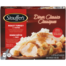 STOUFFERS Diner Classics, Rôti de dinde et farce, 273 grammes.